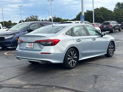 Certified 2022 Honda Civic EX image 11