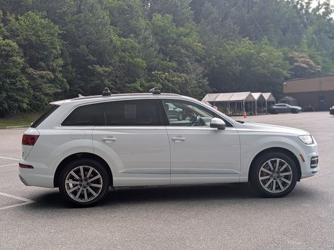 Used 2019 Audi Q7 2.0T Premium Plus w/ Premium Plus Package AWD/4WD image 10