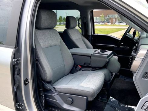 Used 2023 Ford F150 XLT AWD/4WD image 7