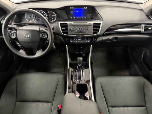 Used 2017 Honda Accord LX image 16