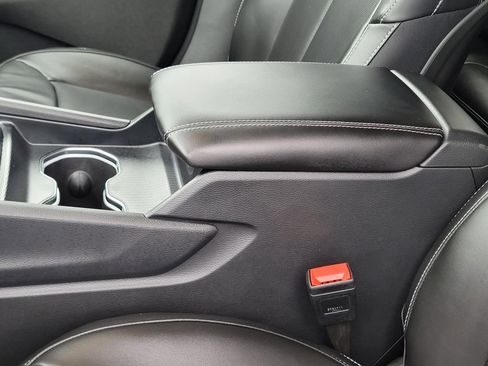 New 2025 Jeep Grand Cherokee Limited 4xe image 9