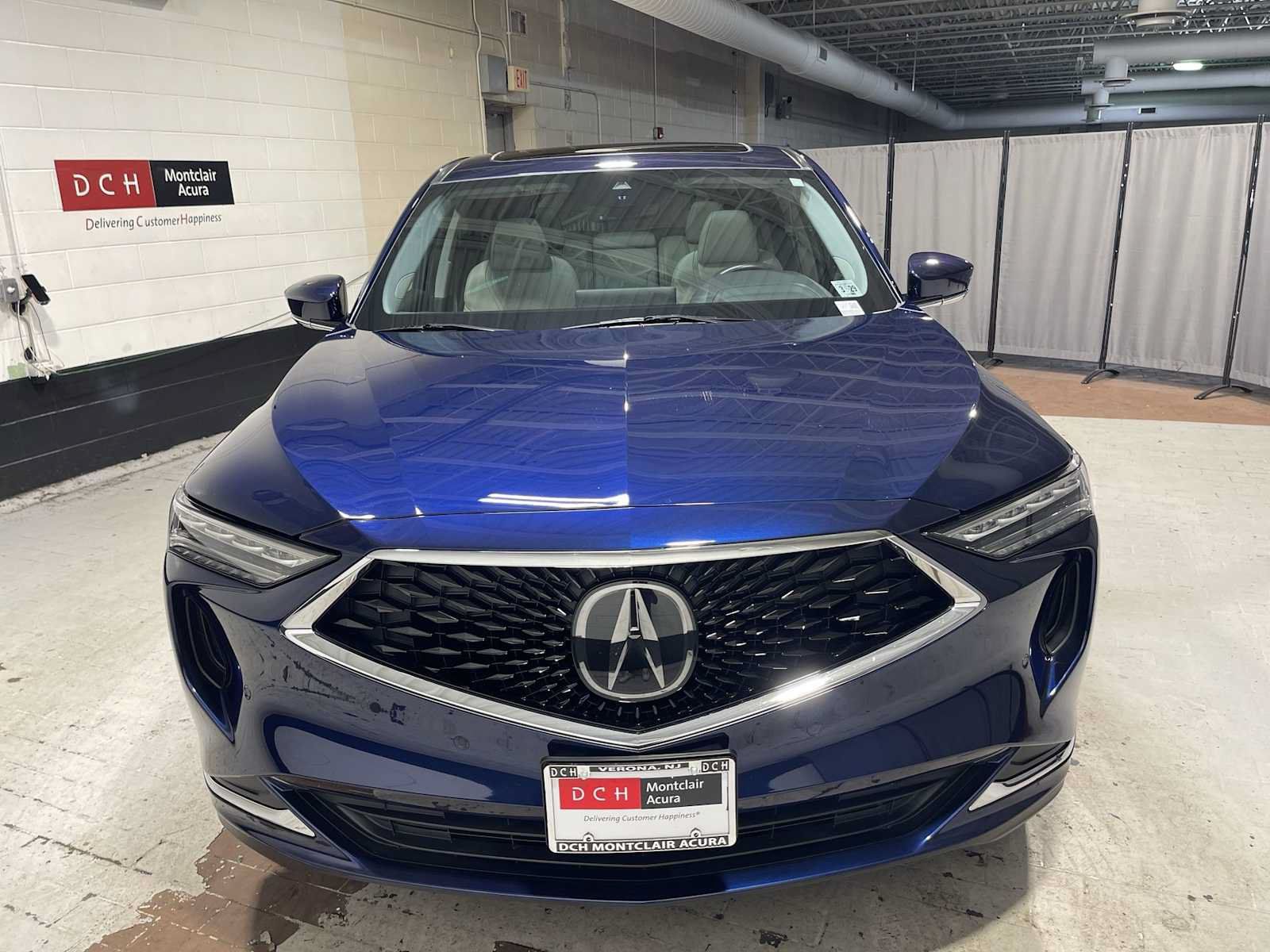 Used 2024 Acura MDX w/ Technology Package AWD/4WD image 6