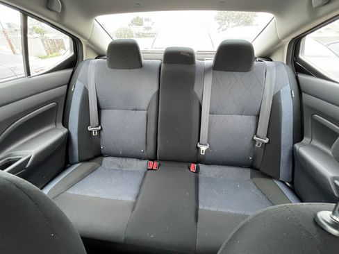Used 2025 Nissan Versa SV FWD image 37