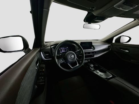 Used 2023 Nissan Rogue SV FWD image 18