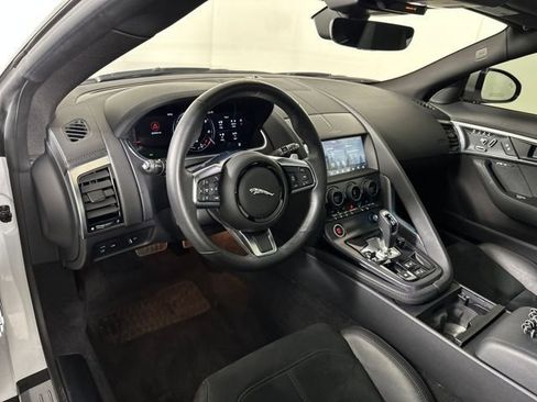Used 2021 Jaguar F-TYPE Coupe RWD image 13