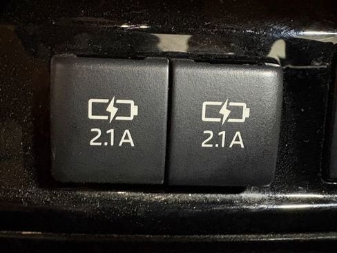 Used 2020 Toyota Avalon Limited w/ Advanced Safety Package FWD image 14