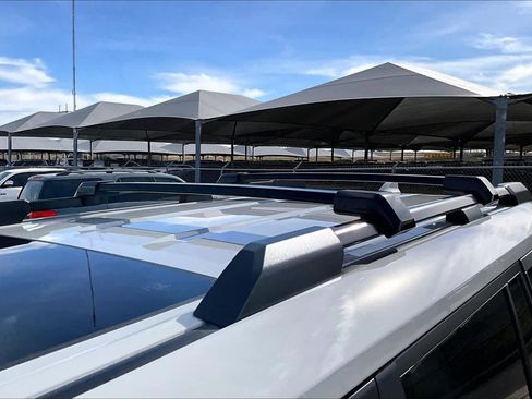 Used 2025 Toyota Land Cruiser image 32