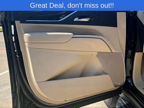 Used 2024 Cadillac Escalade Premium Luxury image 23