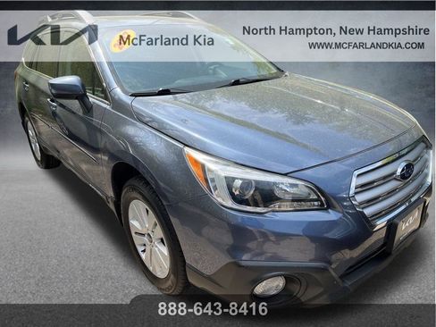 Used 2017 Subaru Outback 2.5i Premium AWD/4WD image 3