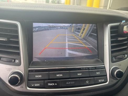 Used 2018 Hyundai Tucson SEL Plus image 10