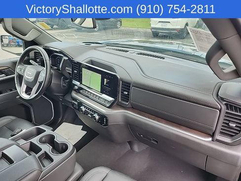 Used 2026 GMC Sierra 1500 SLT AWD/4WD image 40