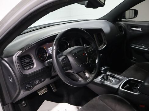 Used 2023 Dodge Charger R/T w/ Plus Group image 18