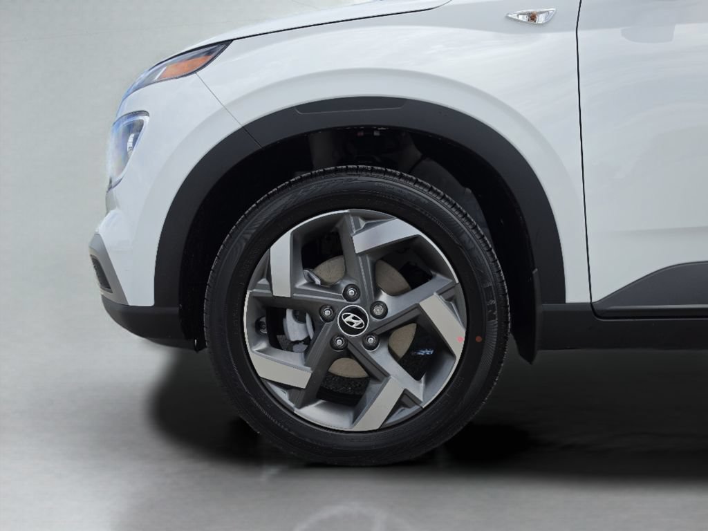 New 2026 Hyundai Venue SEL FWD image 37