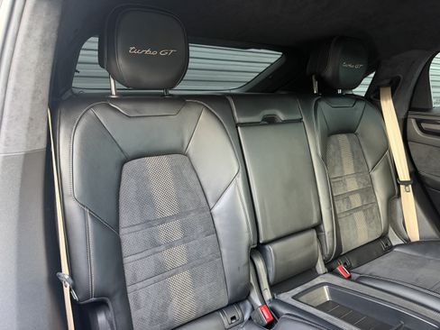 Certified 2023 Porsche Cayenne Turbo GT AWD/4WD image 17