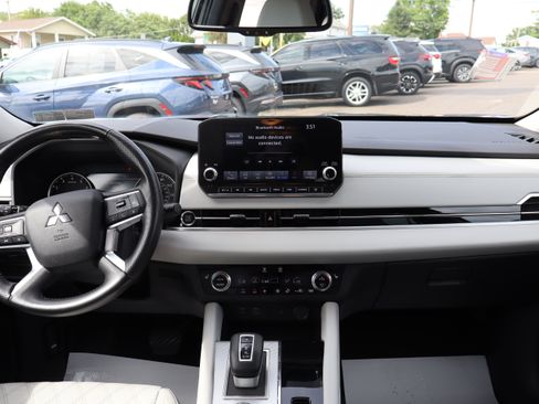 Used 2022 Mitsubishi Outlander SEL AWD/4WD image 14