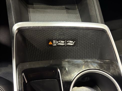 Used 2025 Chevrolet Equinox LT w/ Convenience Package II image 28