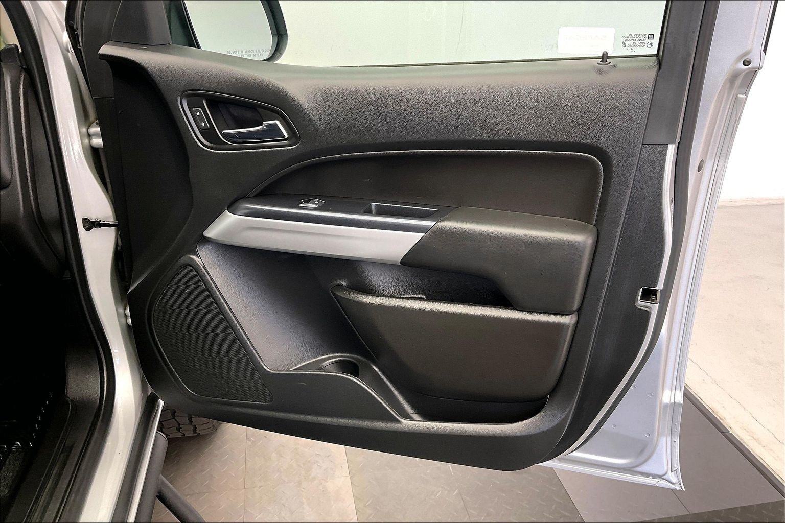 Used 2020 Chevrolet Colorado LT AWD/4WD image 26