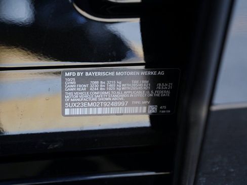 Used 2026 BMW X7 xDrive40i w/ Premium Package AWD/4WD image 32