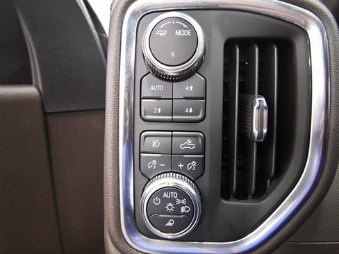 Used 2023 GMC Sierra 2500 Denali image 18