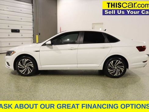Used 2020 Volkswagen Jetta SEL Premium FWD image 5