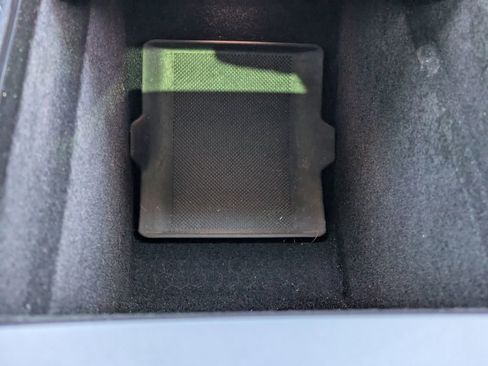 Used 2023 Tesla Model 3 Standard Range image 30