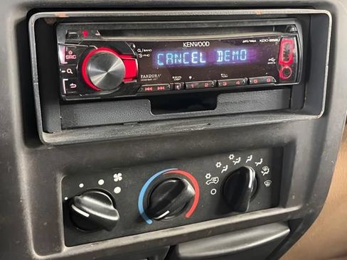 Used 2002 Jeep Wrangler Sport AWD/4WD image 34