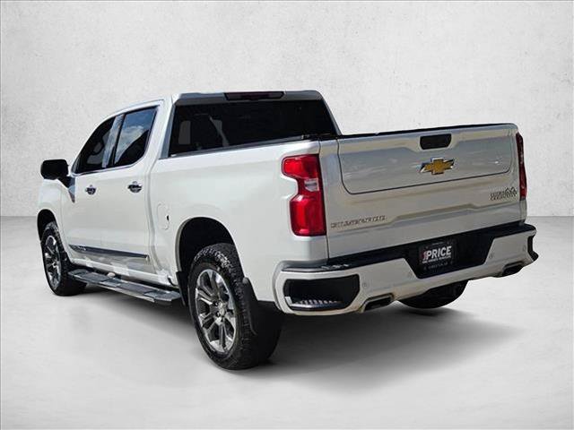 Used 2025 Chevrolet Silverado 1500 High Country w/ Technology Package AWD/4WD image 8