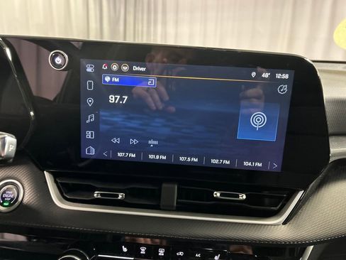 Used 2025 Chevrolet Equinox LT image 16