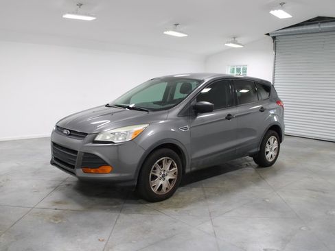 Used 2013 Ford Escape S FWD image 4