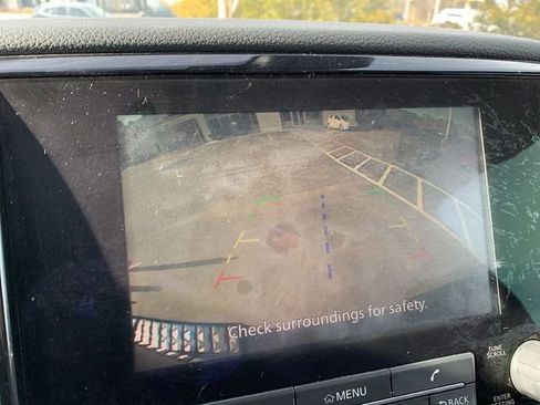 Used 2021 Nissan Titan S w/ Accessory Utility Package image 22