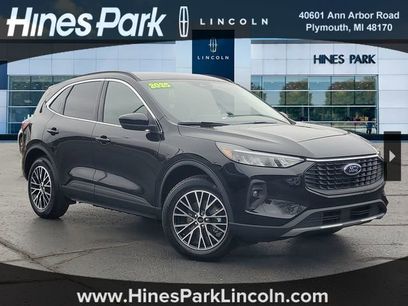 Used 2025 Ford Escape SE