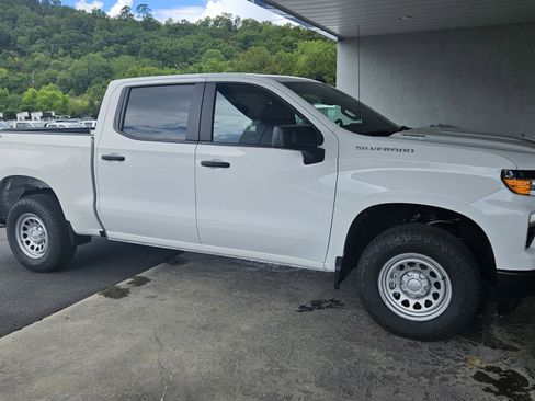 New 2026 Chevrolet Silverado 1500 W/T w/ WT Value Package AWD/4WD image 3
