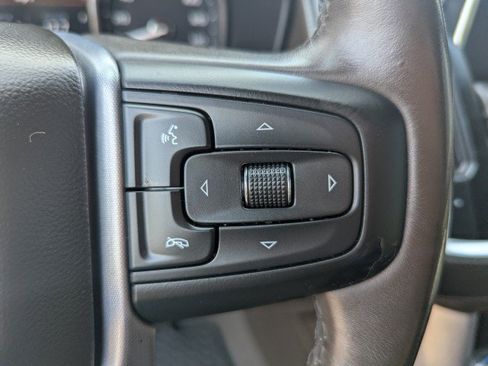 Used 2021 GMC Yukon XL SLT AWD/4WD image 15