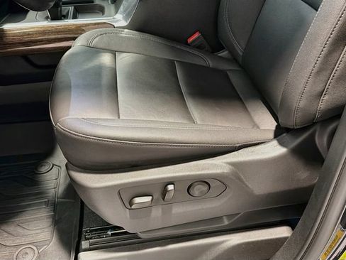 Used 2025 GMC Sierra 1500 Elevation w/ Elevation Premium Package AWD/4WD image 19