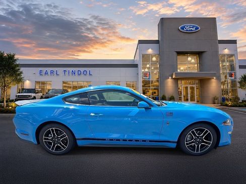 Certified 2022 Ford Mustang Premium w/ Ford Safe & Smart Package RWD image 10