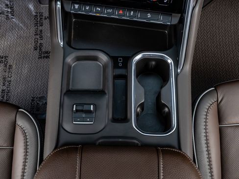 Used 2025 GMC Sierra 2500 Denali w/ Denali Reserve Package image 28