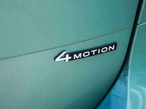 New 2025 Volkswagen ID. Buzz 1st Edition image 12