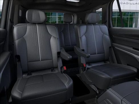 New 2026 Cadillac Vistiq Sport w/ LPO, Floor Liner Package AWD/4WD image 17