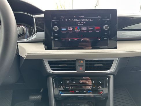 New 2025 Volkswagen Taos SEL image 17