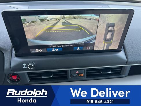 New 2026 Honda Pilot Touring image 19