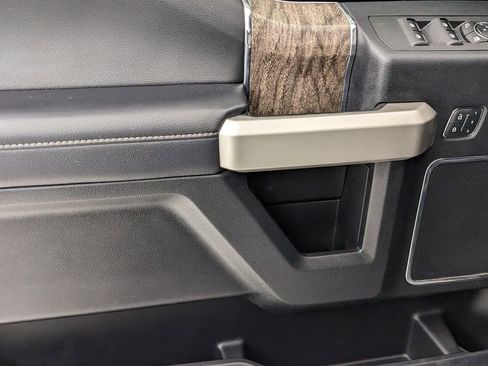 Used 2017 Ford F350 Lariat w/ Chrome Package image 26