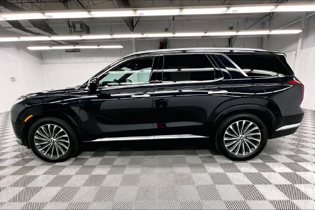 Used 2023 Hyundai Palisade Calligraphy AWD/4WD image 14