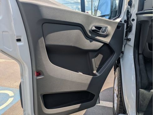 Used 2025 Ford Transit 250 Low Roof w/ Exterior Upgrade Package RWD image 10