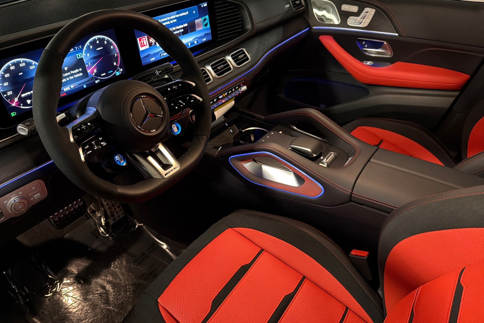 New 2026 Mercedes-Benz GLE 53 AMG 4MATIC Coupe image 9