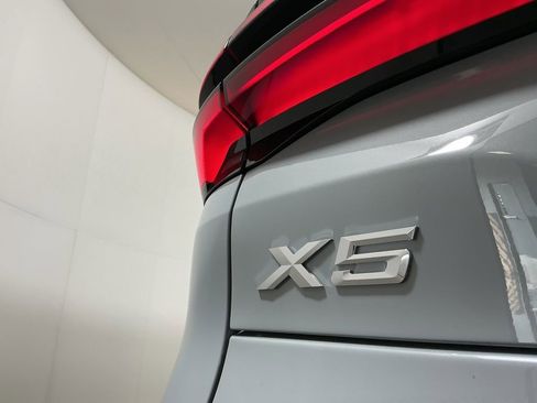 New 2026 BMW X5 sDrive40i w/ M Sport Package image 31