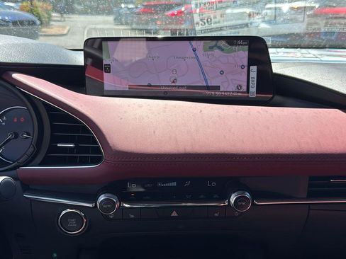 New 2026 MAZDA MAZDA3 Hatchback w/Premium Plus Pkg image 14