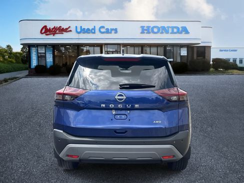 Used 2023 Nissan Rogue S AWD/4WD image 4
