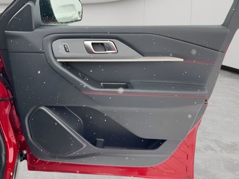 New 2026 Ford Explorer ST-Line w/ ST-Line Street Pack image 10