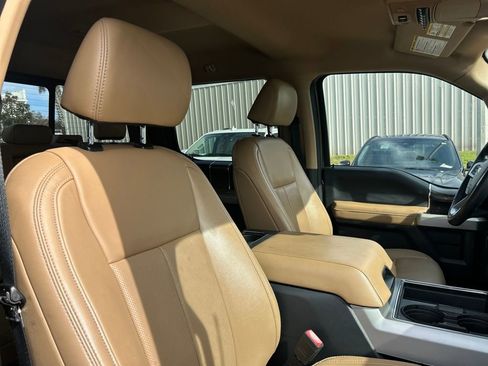 Certified 2022 Ford F250 Lariat w/ Tremor Off-Road Package image 14