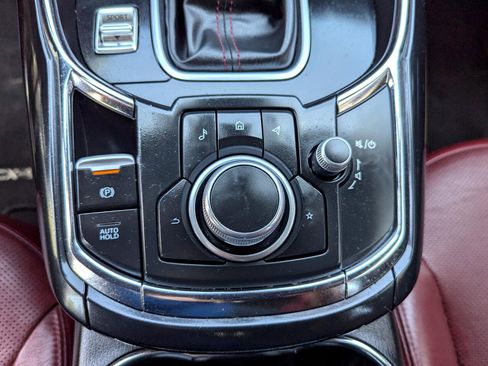 Used 2023 MAZDA CX-9 Carbon Edition image 25